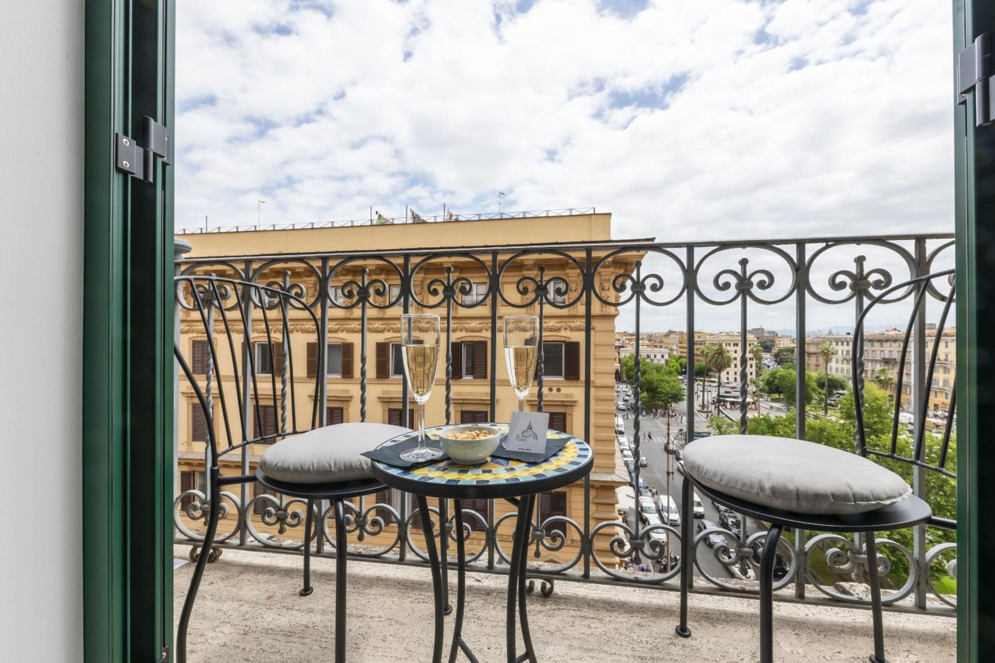 Bed and Breakfast St Peter Twelve Рим Экстерьер фото