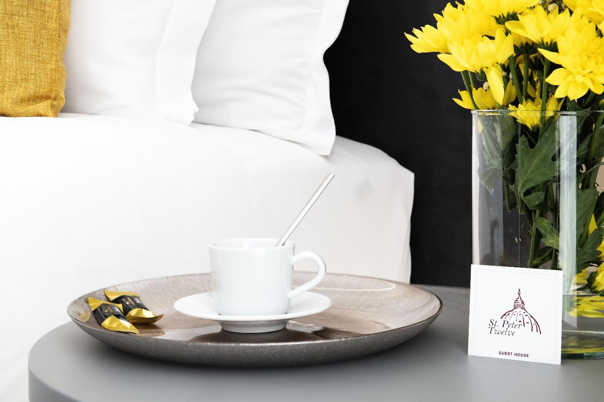 Bed and Breakfast St Peter Twelve Рим Экстерьер фото